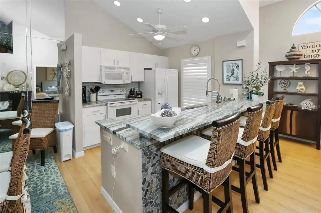 8370 Wingate Drive Sarasota FL 34238