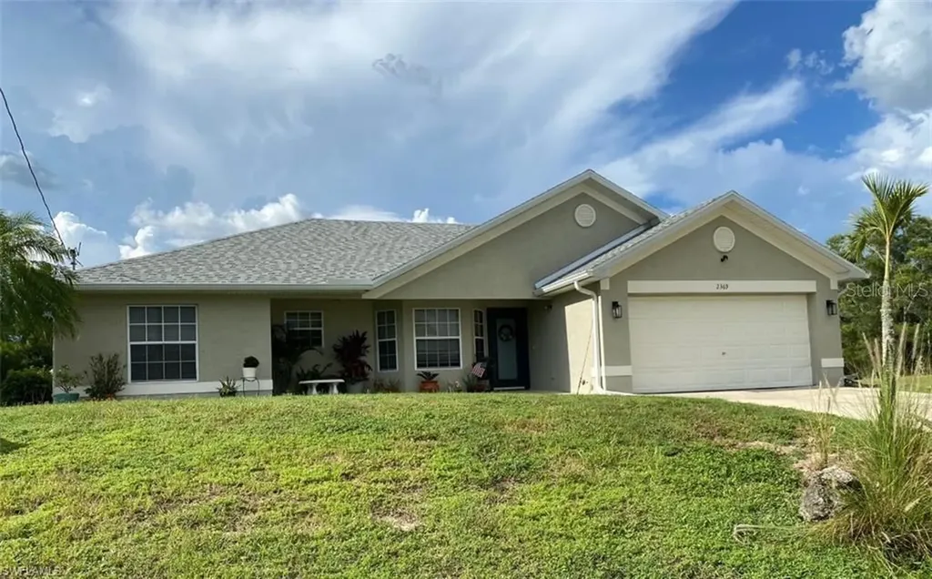 2369 NE 43rd Lane Cape Coral FL 33909