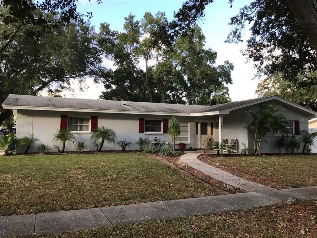 1610 Jeffords Street Clearwater FL 33756