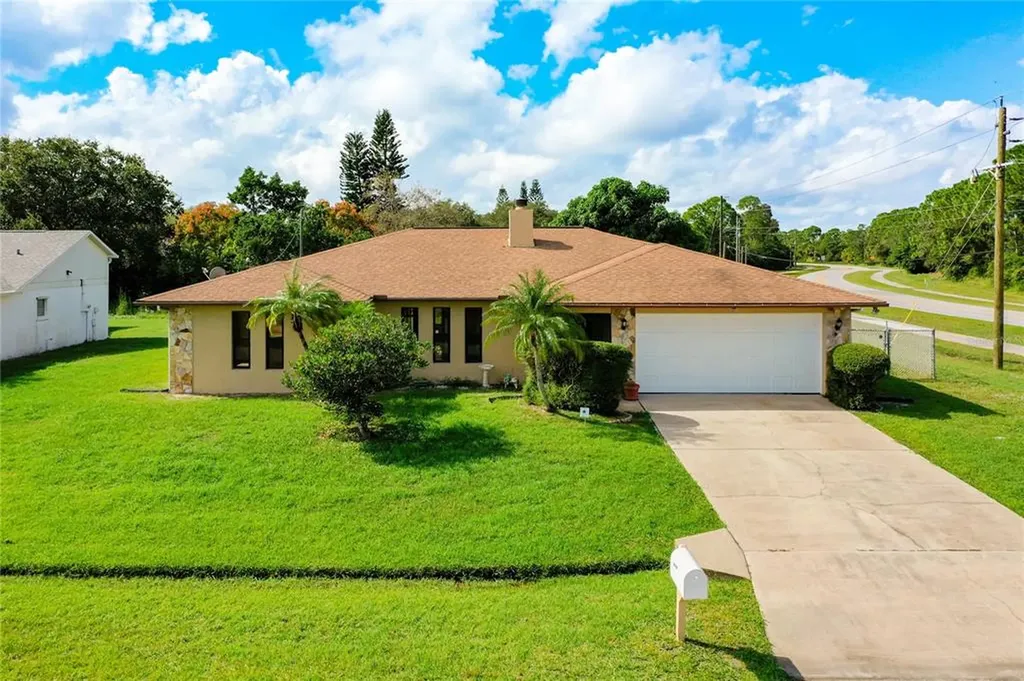 1294 Jenkin Avenue NE Palm Bay FL 32907