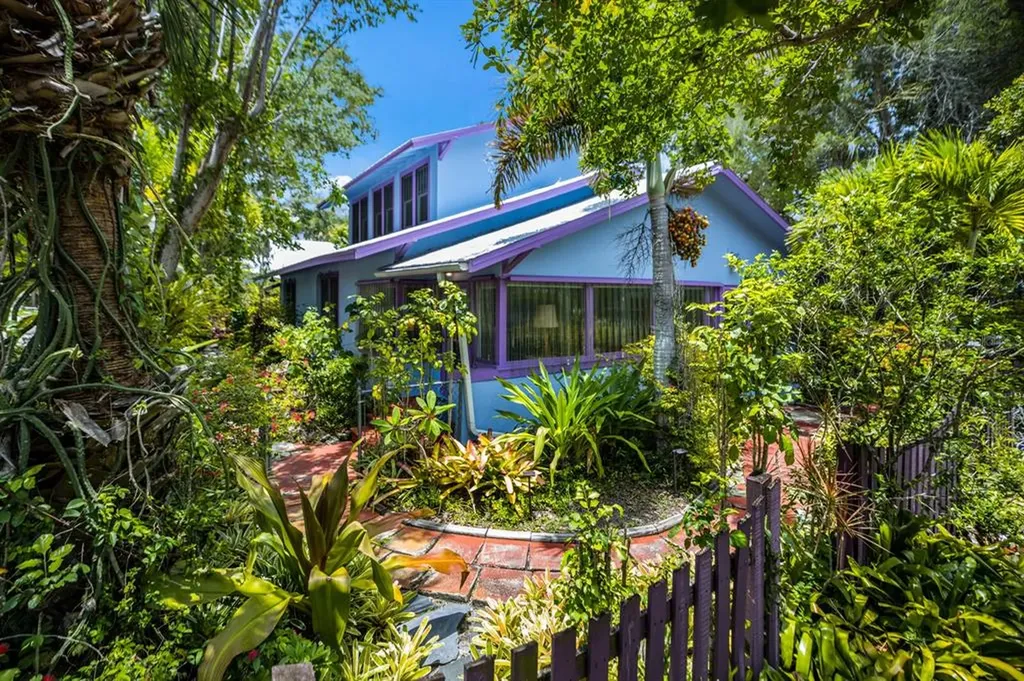 1205 Cocoanut Avenue Sarasota FL 34236
