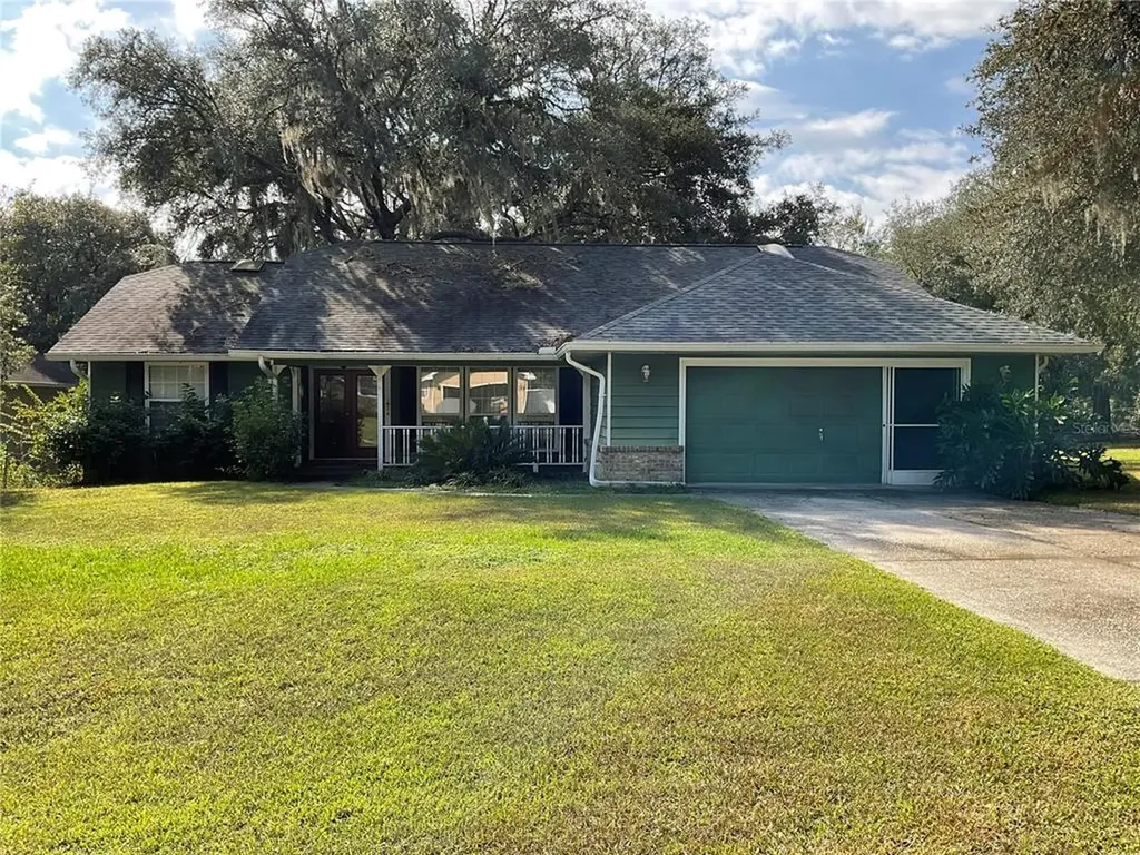 367 Carriage Lane Lady Lake FL 32159
