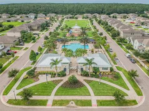 13003 Majestic Garden Lane Riverview FL 33579