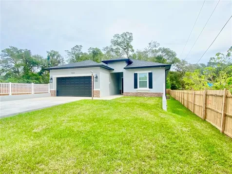 1103 S Highland Avenue Apopka FL 32703