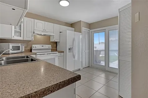 3082 Shingle Creek Court Kissimmee FL 34746
