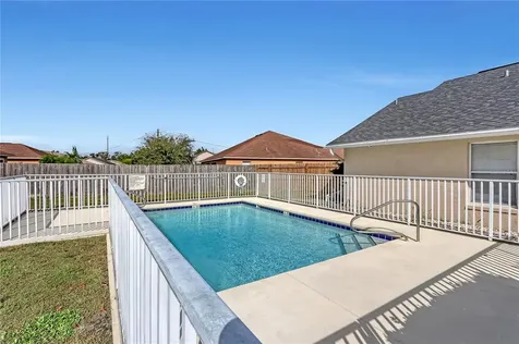 3082 Shingle Creek Court Kissimmee FL 34746