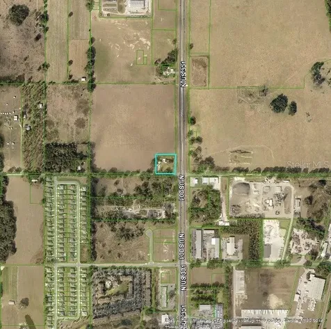 10038 N Us Highway 301 Oxford FL 34484
