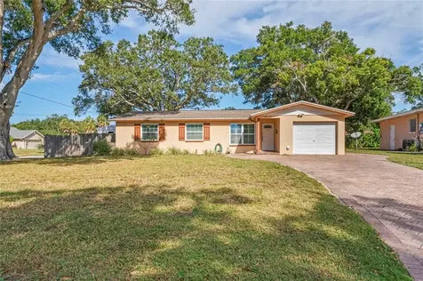 3020 Lake Vista Drive Clearwater FL 33759