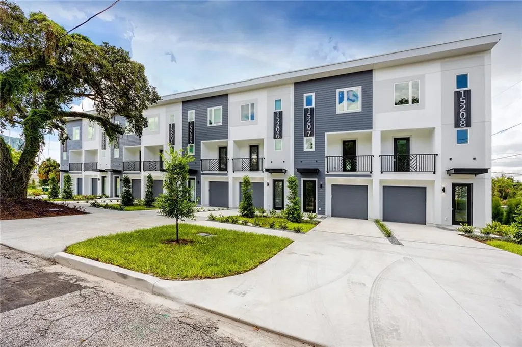 1520 N Pierce Street Tampa FL 33602