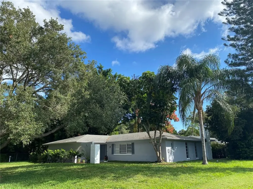 1995 Meadow Drive Clearwater FL 33763