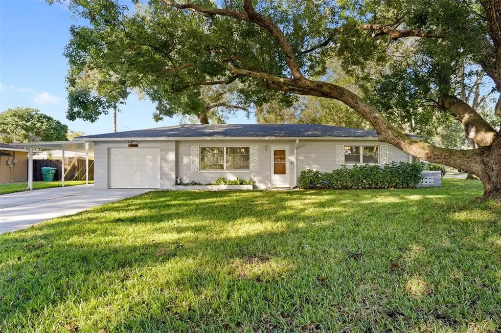 8794 117th Street Seminole FL 33772