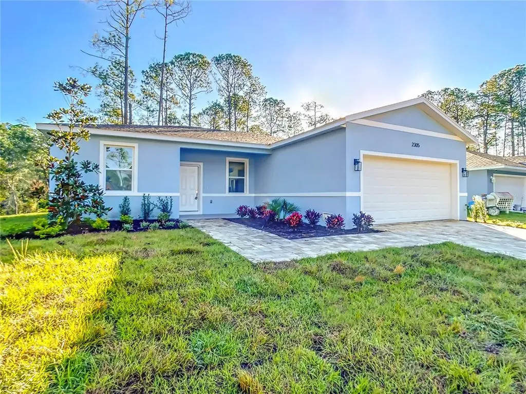 2305 9th Avenue Deland FL 32724
