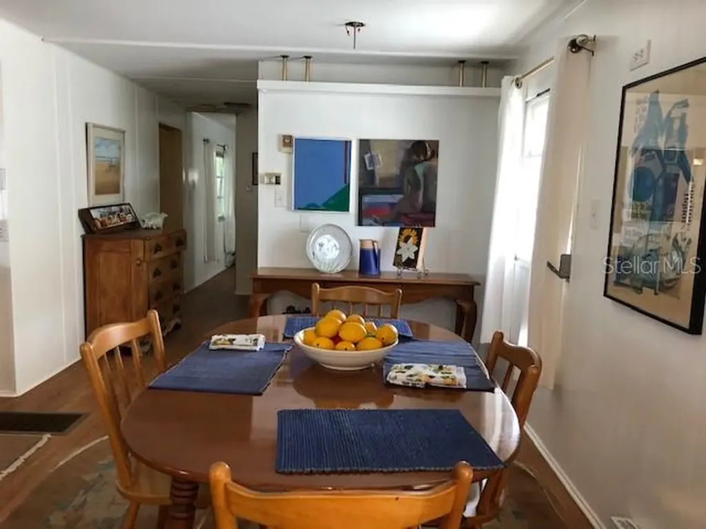 608 51st Avenue W Bradenton FL 34207