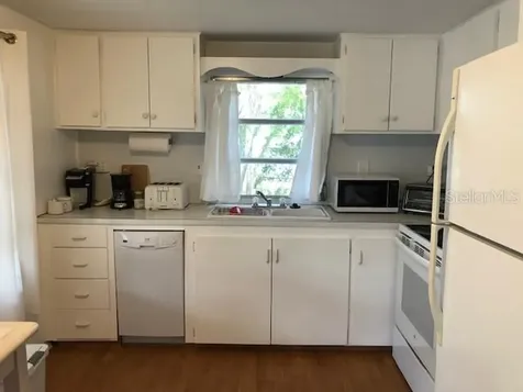 608 51st Avenue W Bradenton FL 34207