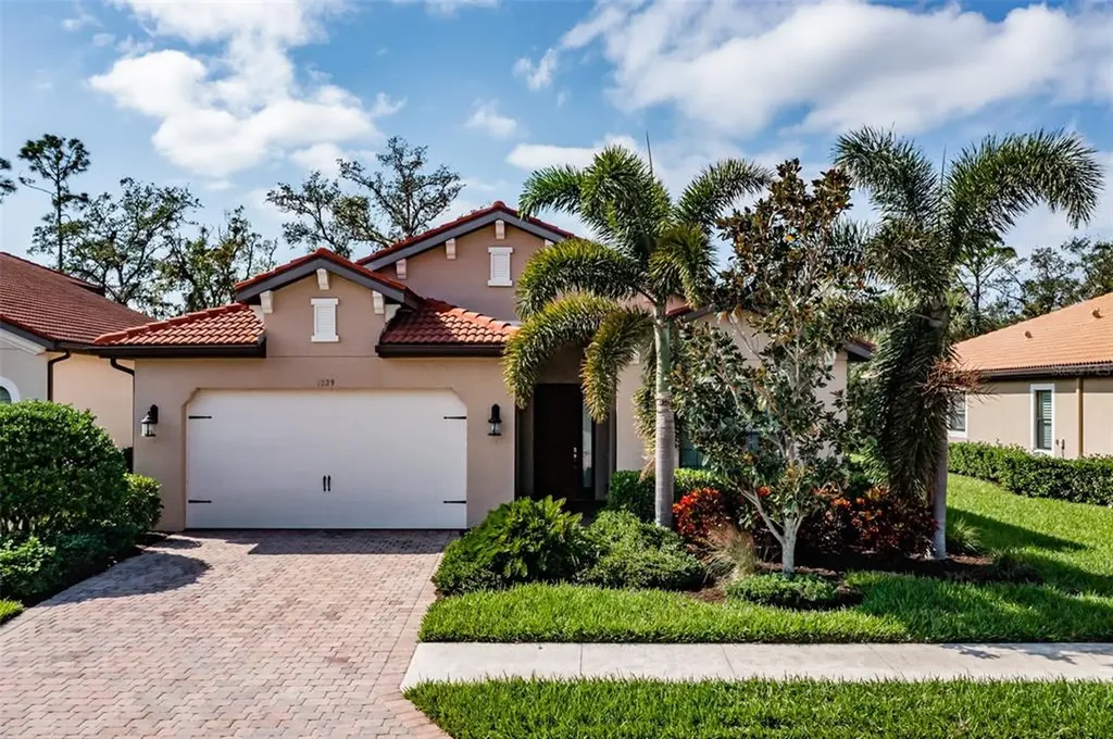 1029 Bluffwood Drive Nokomis FL 34275