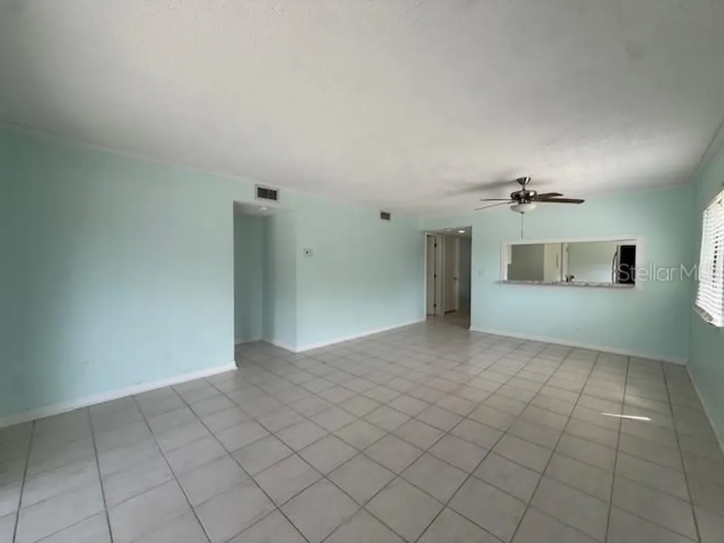 2737 Enterprise Road E Clearwater FL 33761