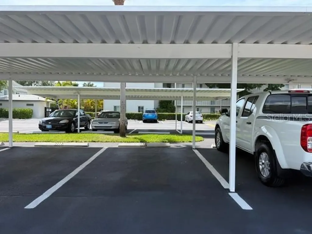 2737 Enterprise Road E Clearwater FL 33761
