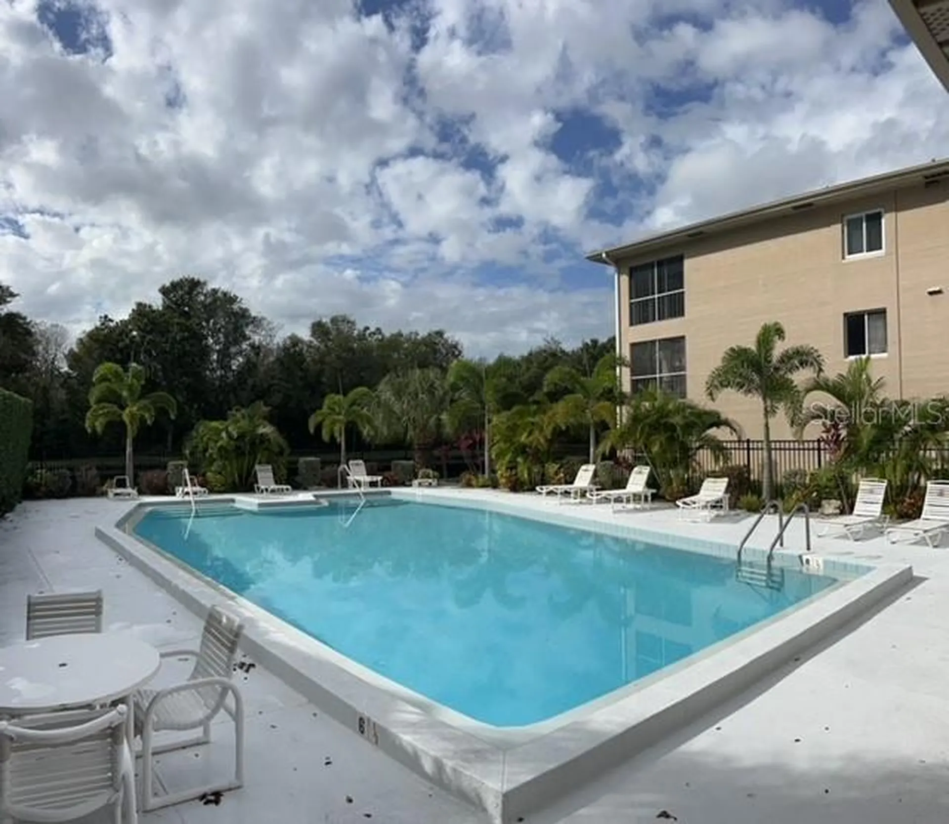 2737 Enterprise Road E Clearwater FL 33761
