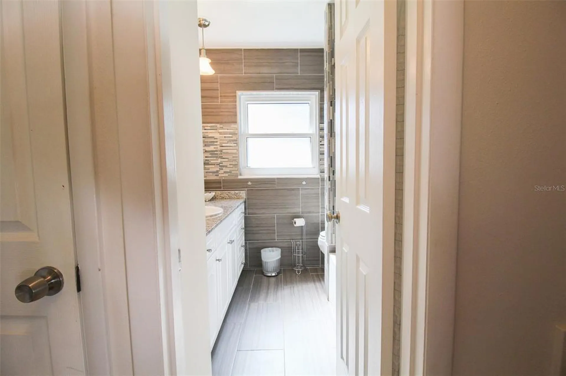 3223 Rowena Street Sarasota FL 34231