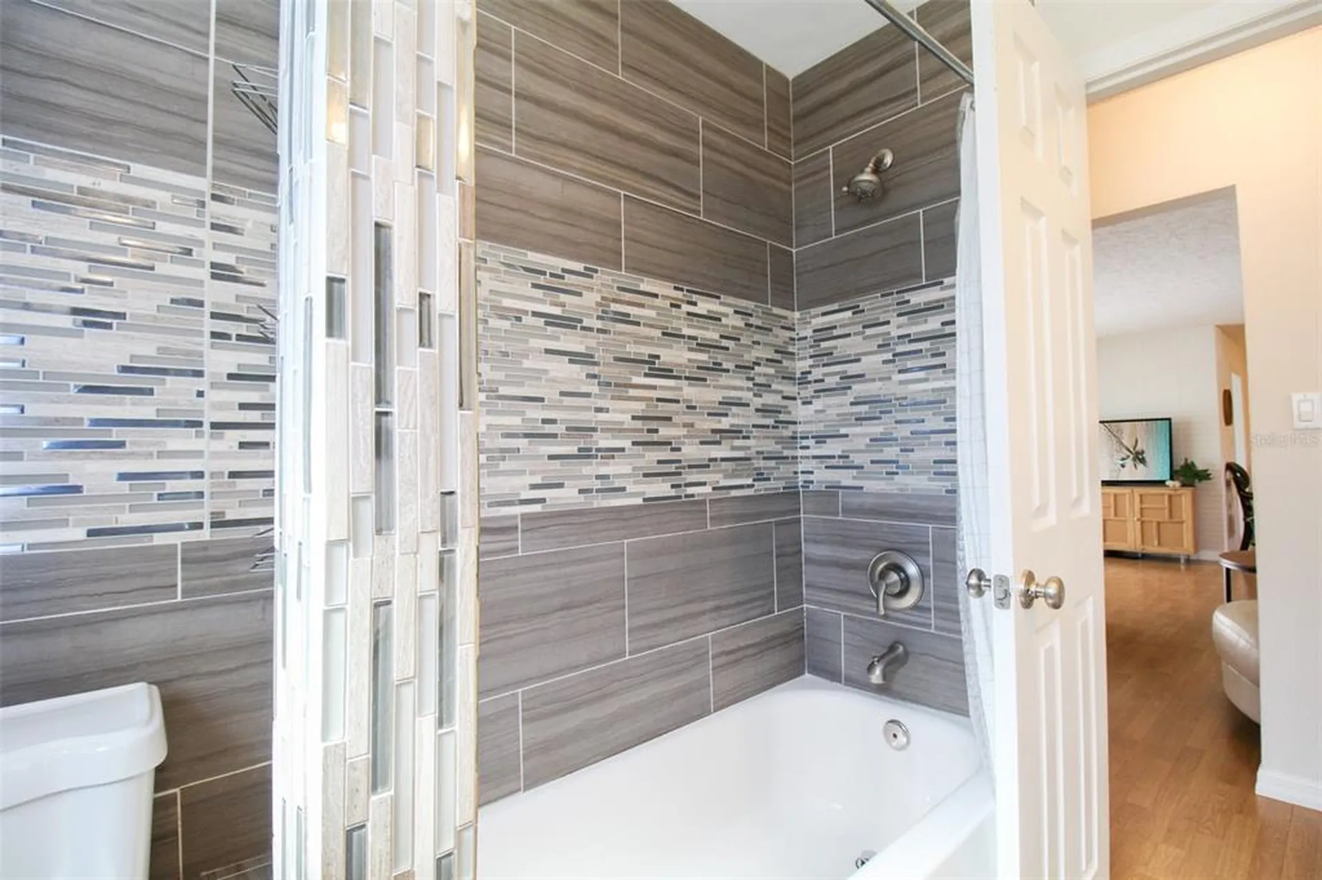 3223 Rowena Street Sarasota FL 34231