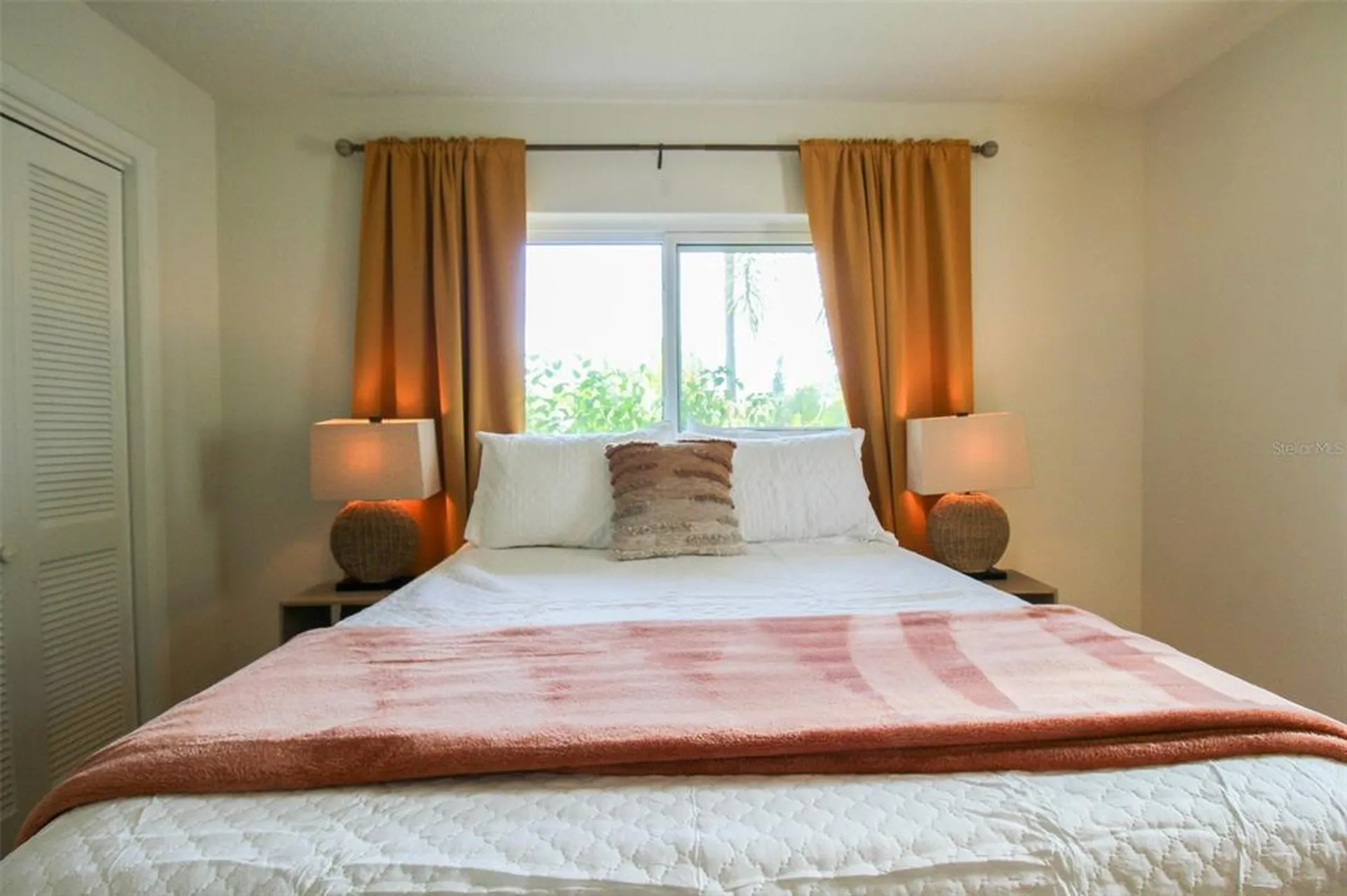 3223 Rowena Street Sarasota FL 34231