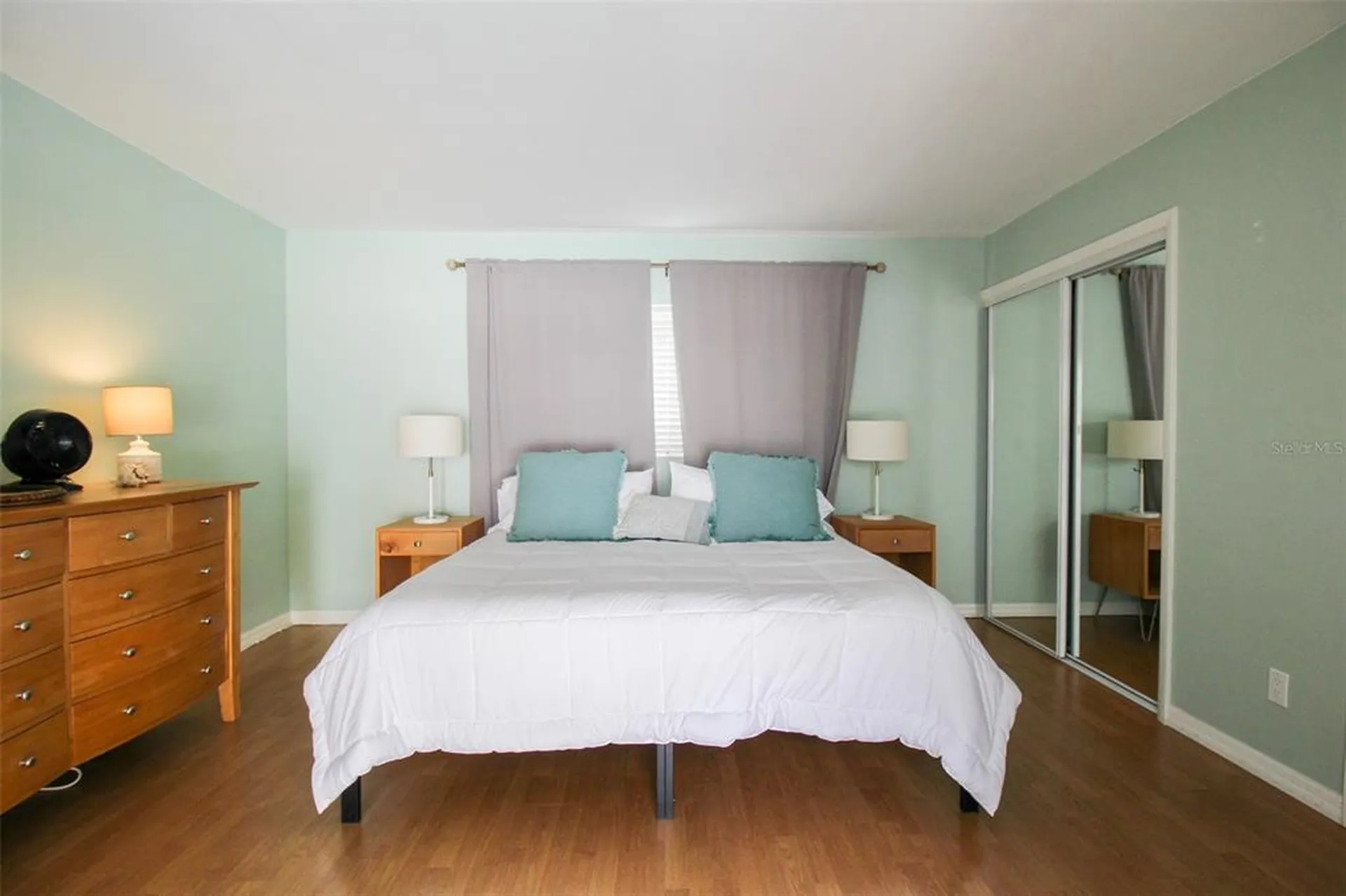 3223 Rowena Street Sarasota FL 34231