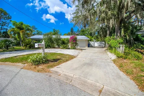 3223 Rowena Street Sarasota FL 34231