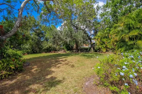 3223 Rowena Street Sarasota FL 34231