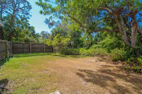 3223 Rowena Street Sarasota FL 34231
