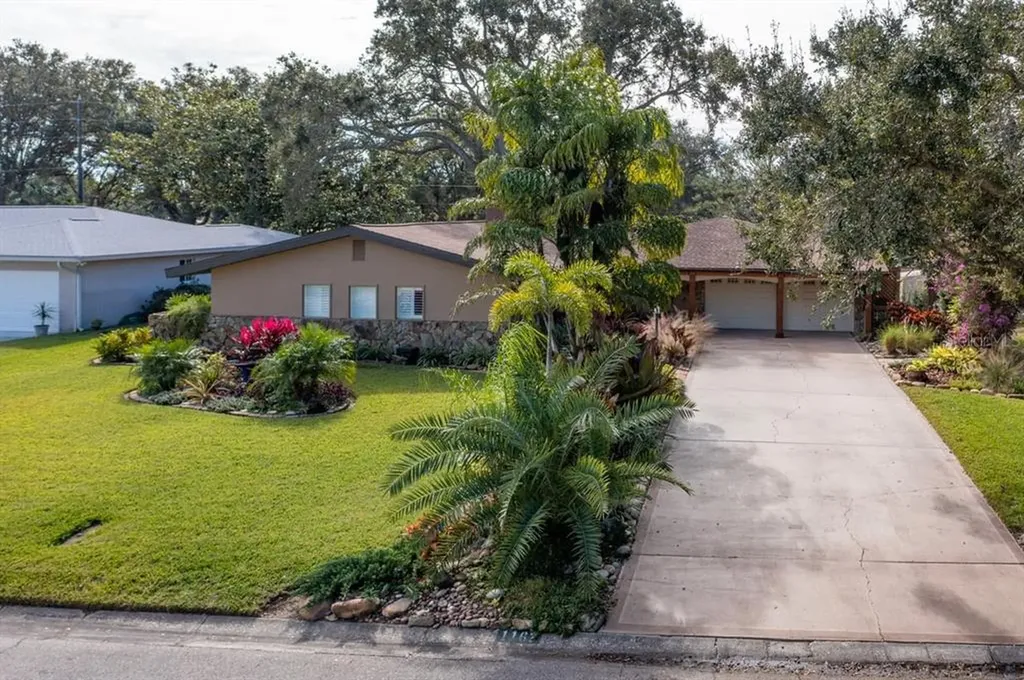 1167 Ford Lane Dunedin FL 34698