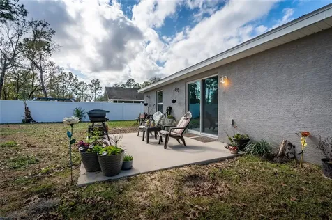 20 Fir Trail Way Ocala FL 34472