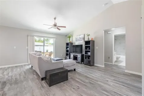 20 Fir Trail Way Ocala FL 34472