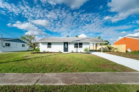 8428 Trionfo Avenue North Port FL 34287