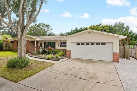 9056 136th Street Seminole FL 33776