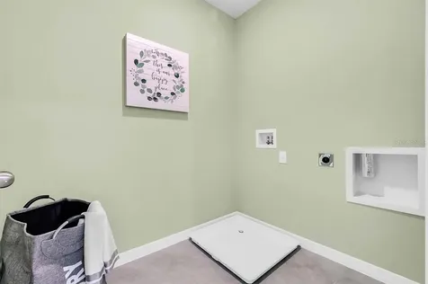 4353 Deleon Street Haines City FL 33844