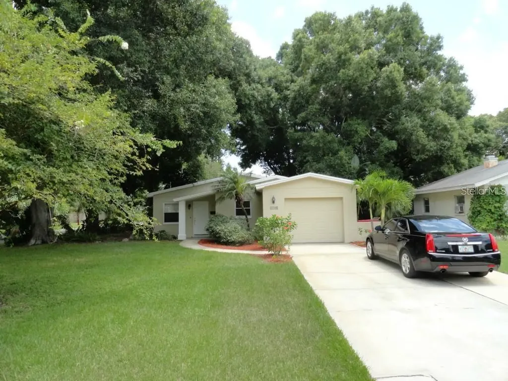 5700 16th Lane NE St Petersburg FL 33703