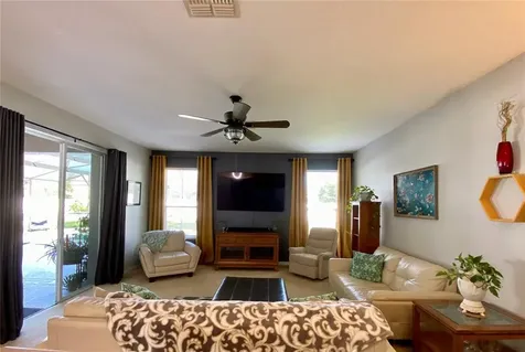 4887 Fells Cove Avenue Kissimmee FL 34744