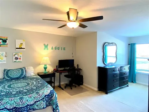 4887 Fells Cove Avenue Kissimmee FL 34744