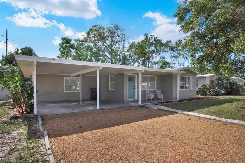 5200 48th Avenue N St Petersburg FL 33709