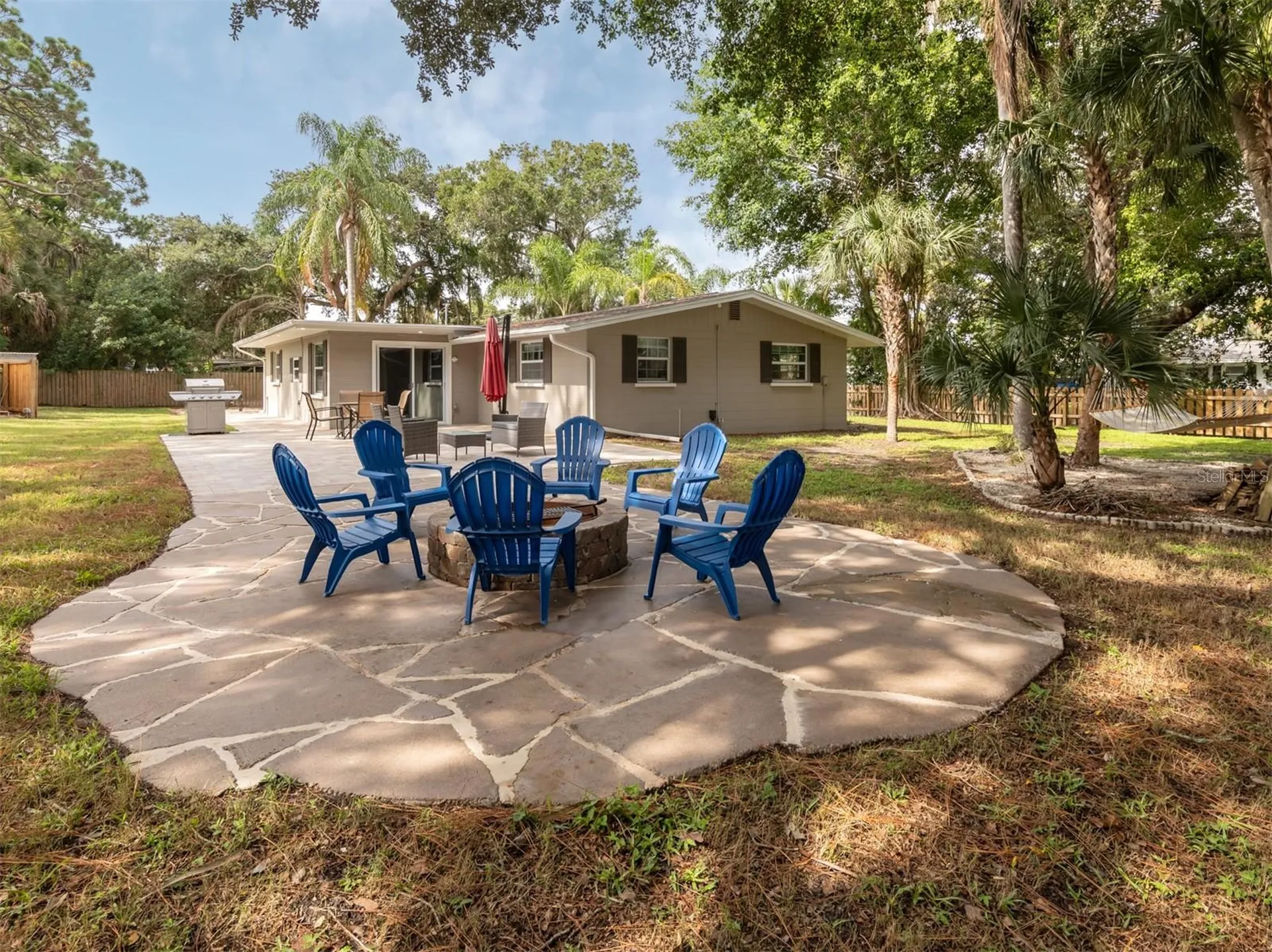 6115 Carlton Avenue Sarasota FL 34231