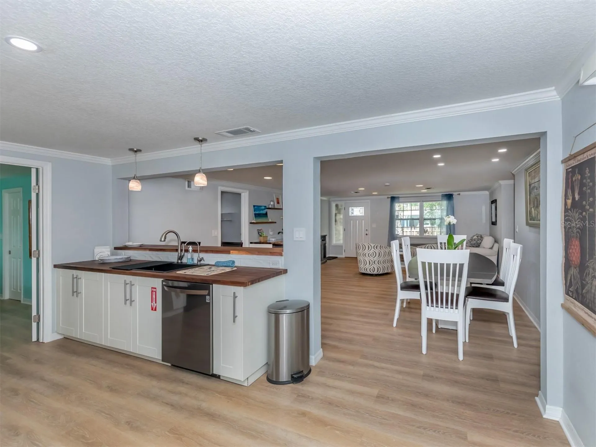 6115 Carlton Avenue Sarasota FL 34231