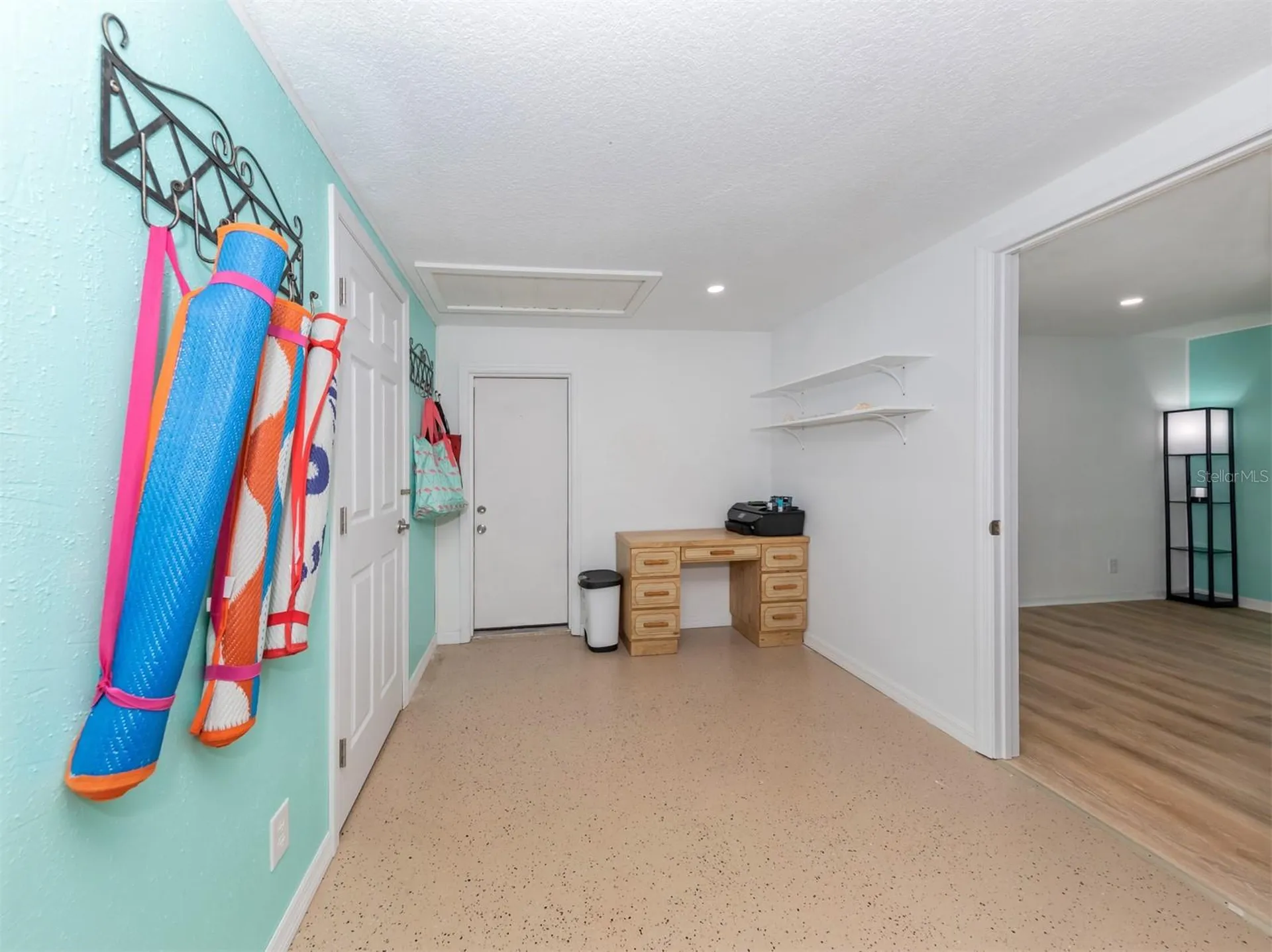 6115 Carlton Avenue Sarasota FL 34231