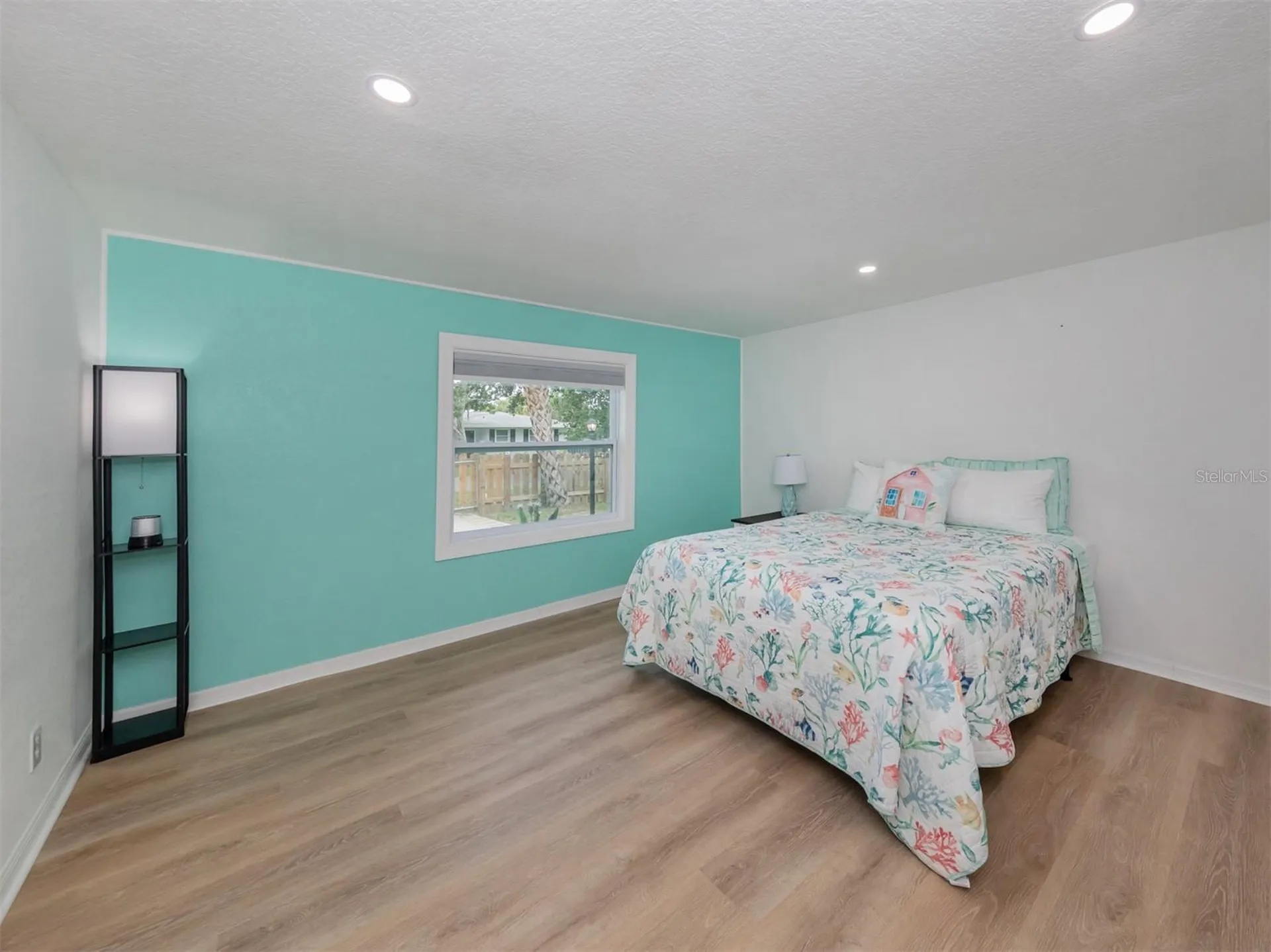 6115 Carlton Avenue Sarasota FL 34231
