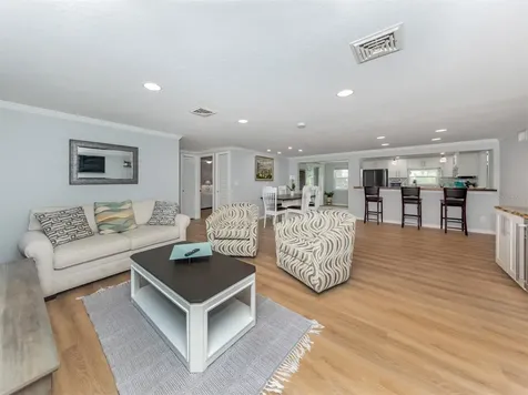 6115 Carlton Avenue Sarasota FL 34231