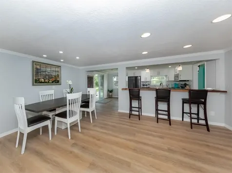 6115 Carlton Avenue Sarasota FL 34231