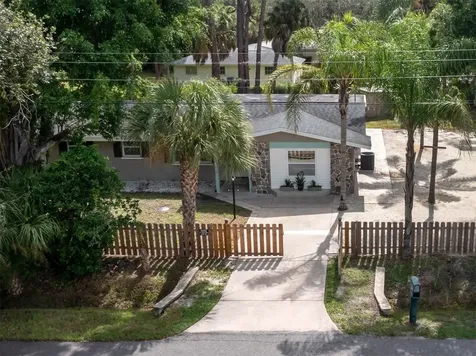 6115 Carlton Avenue Sarasota FL 34231