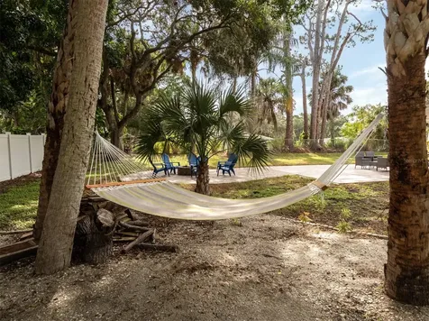 6115 Carlton Avenue Sarasota FL 34231