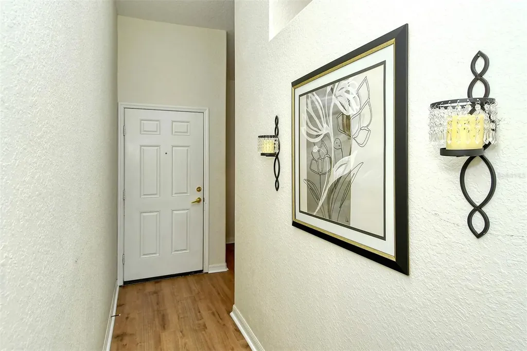 905 Fairway Cove Lane Bradenton FL 34212