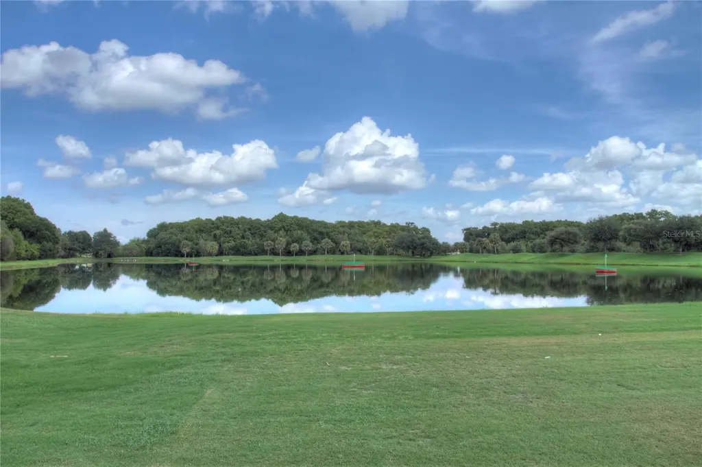 905 Fairway Cove Lane Bradenton FL 34212