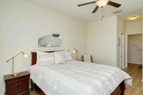 905 Fairway Cove Lane Bradenton FL 34212